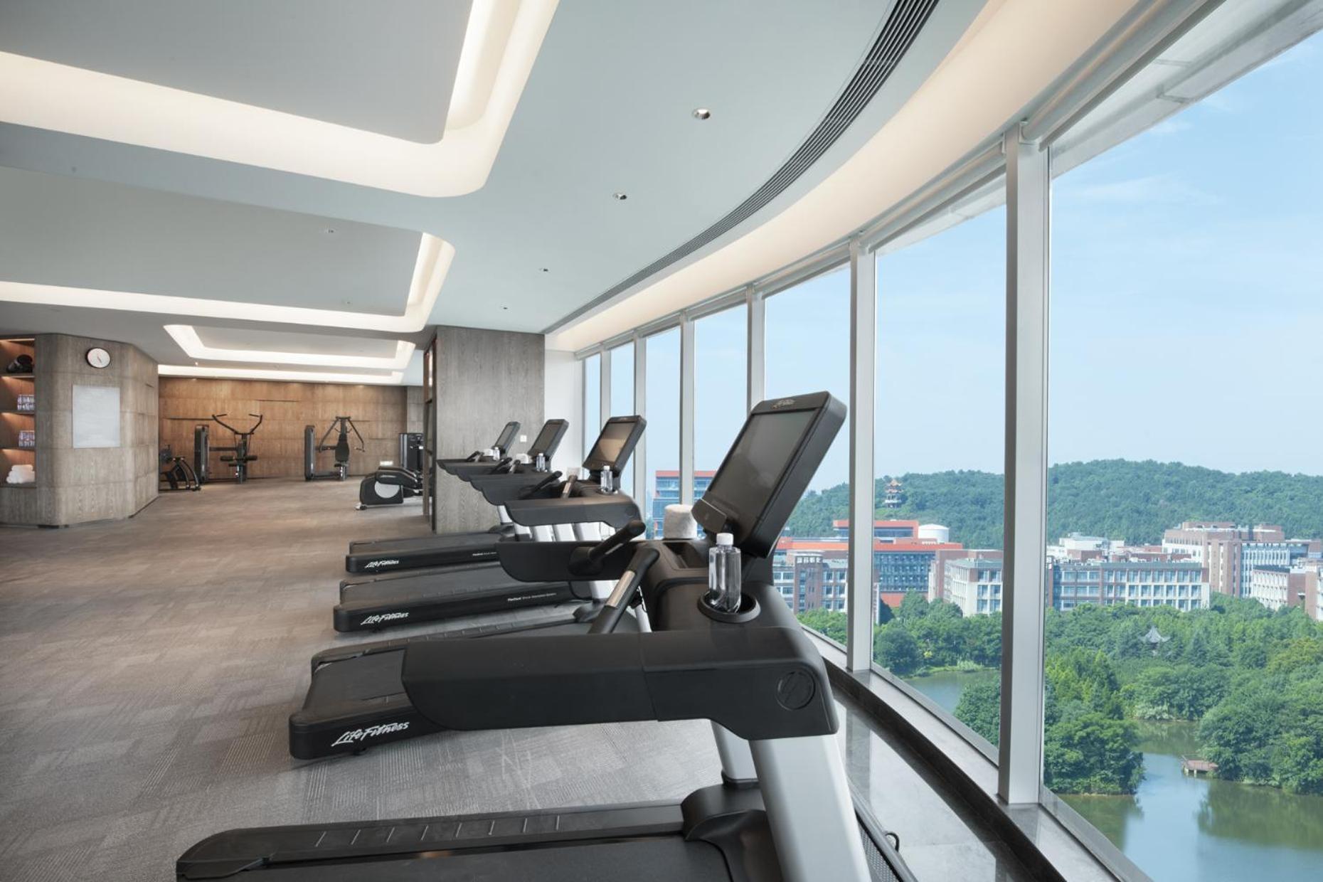 Crowne Plaza Wuhan Optics Valley By Ihg Exterior foto